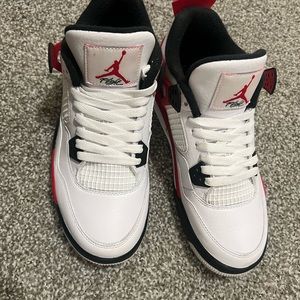 Jordan 4 Retro red cement